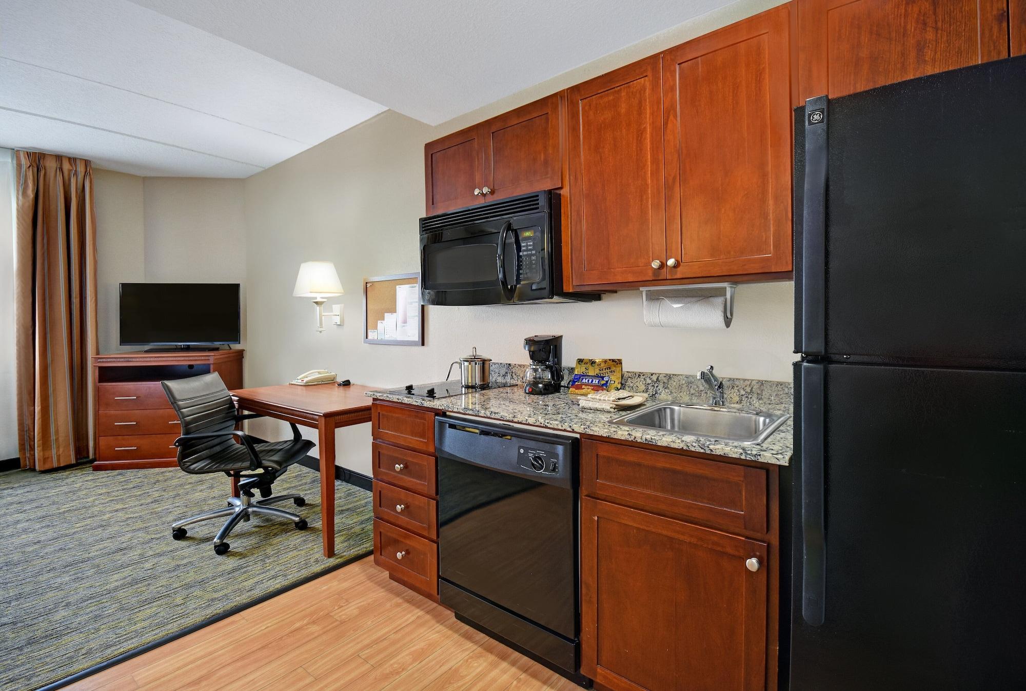 Candlewood Suites Columbia-Fort Jackson By Ihg Екстер'єр фото