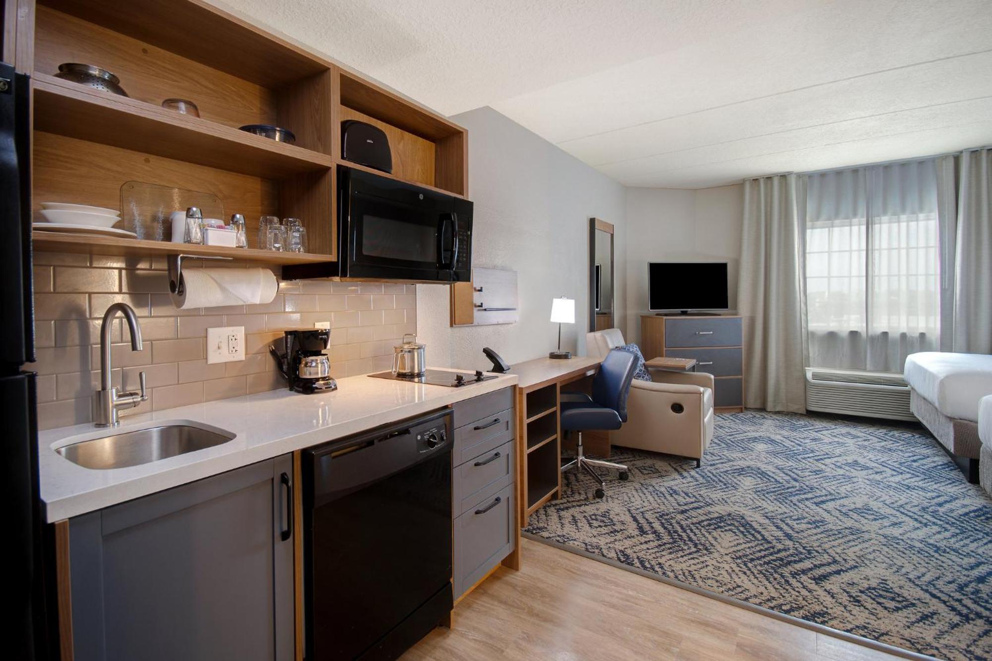 Candlewood Suites Columbia-Fort Jackson By Ihg Екстер'єр фото