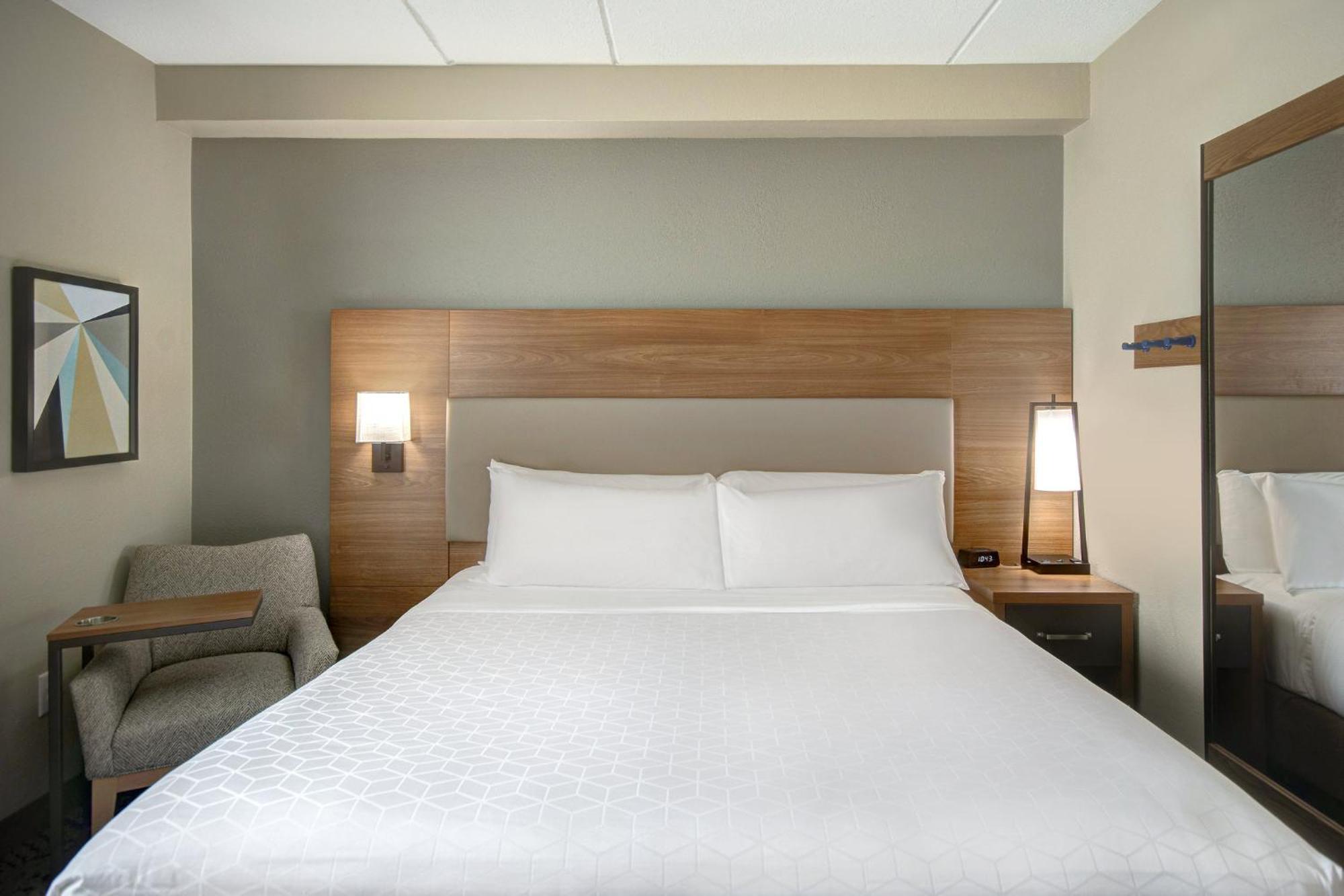 Candlewood Suites Columbia-Fort Jackson By Ihg Екстер'єр фото