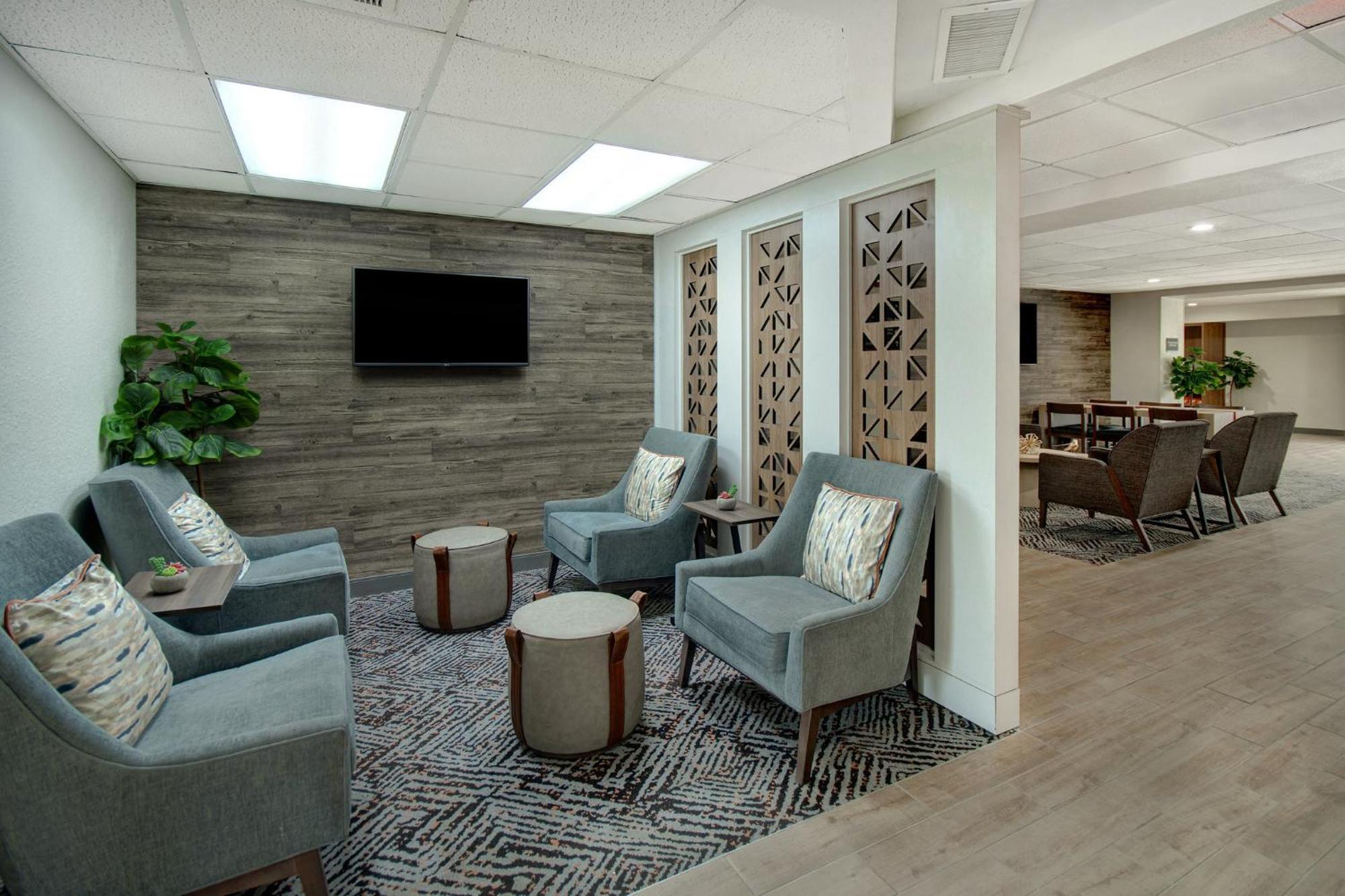 Candlewood Suites Columbia-Fort Jackson By Ihg Екстер'єр фото